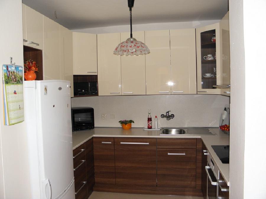Kuchyně 33